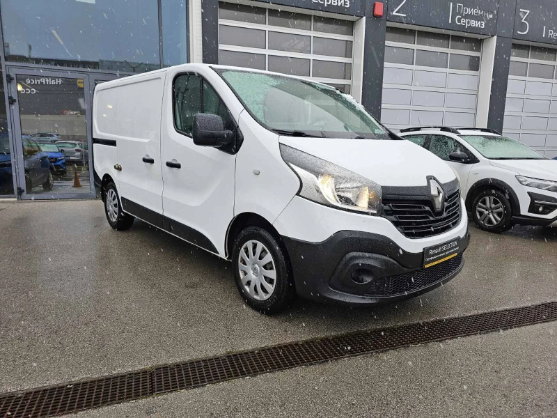 Renault Trafic dCi 95 к.с. BVM6, снимка 2 - Бусове и автобуси - 48298398