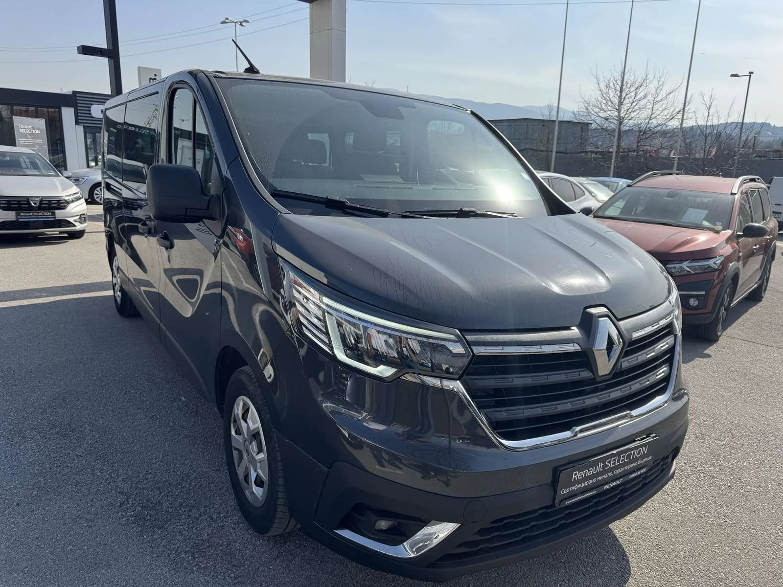 Renault Trafic 2.0dCi , снимка 8 - Бусове и автобуси - 53708576