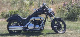     Honda Fury VT1300CX