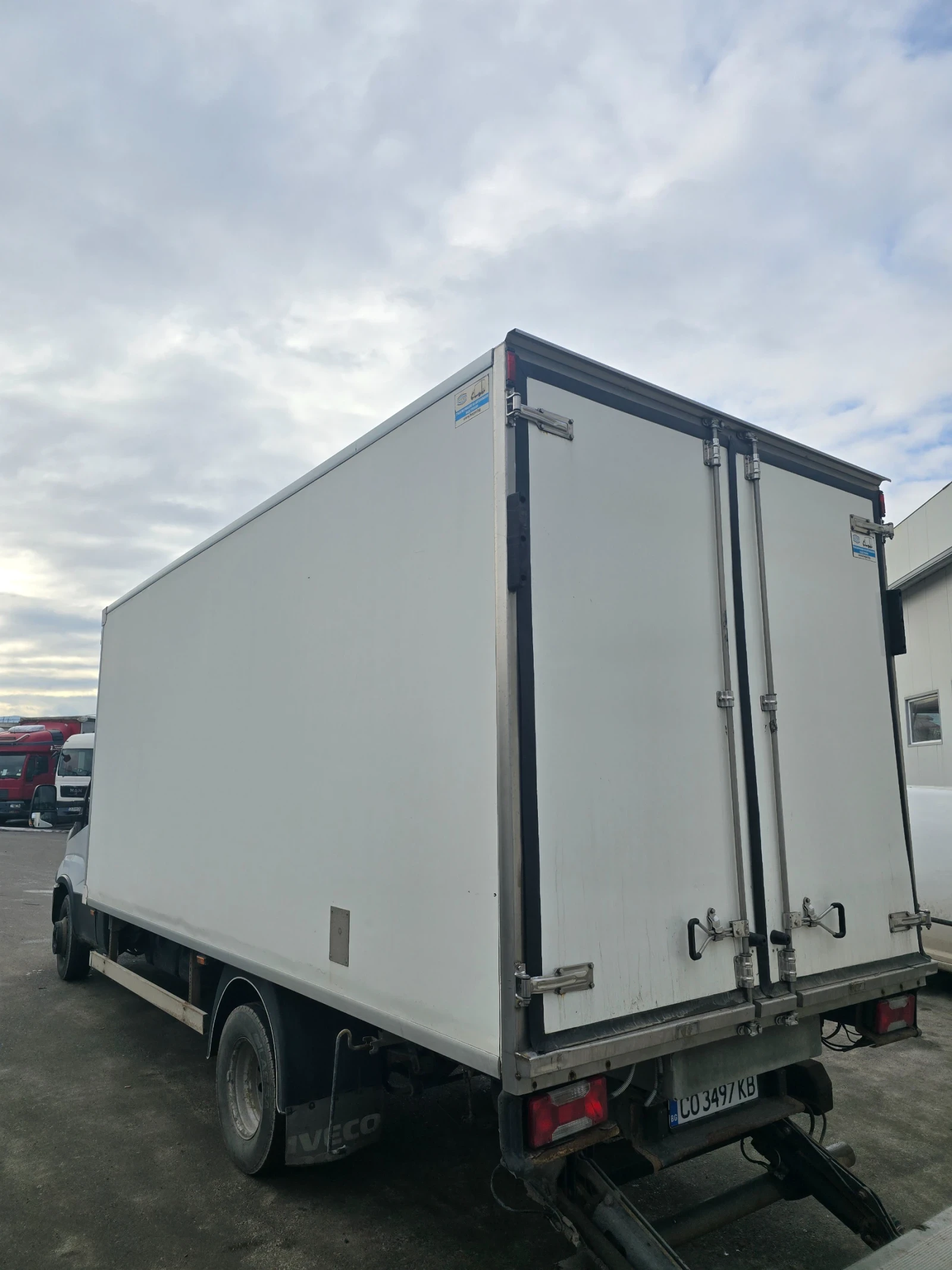 �������� ������ | Mobile.bg � ����������� 4