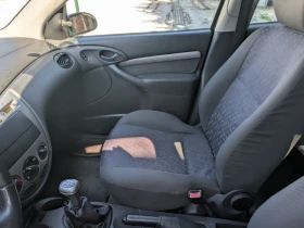 Ford Focus 1.6i 101кс., снимка 12