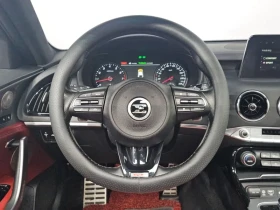 Kia Stinger 3.3 Turbo Awd Gt, снимка 12