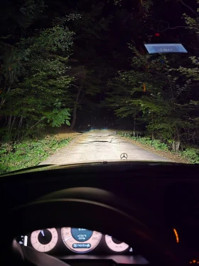 Mercedes-Benz E 320, снимка 10