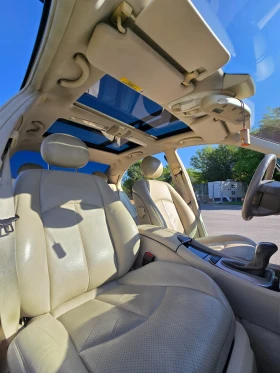 Mercedes-Benz E 320, снимка 6