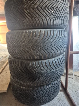 Mercedes-Benz E 280 Редовия мотор, снимка 14