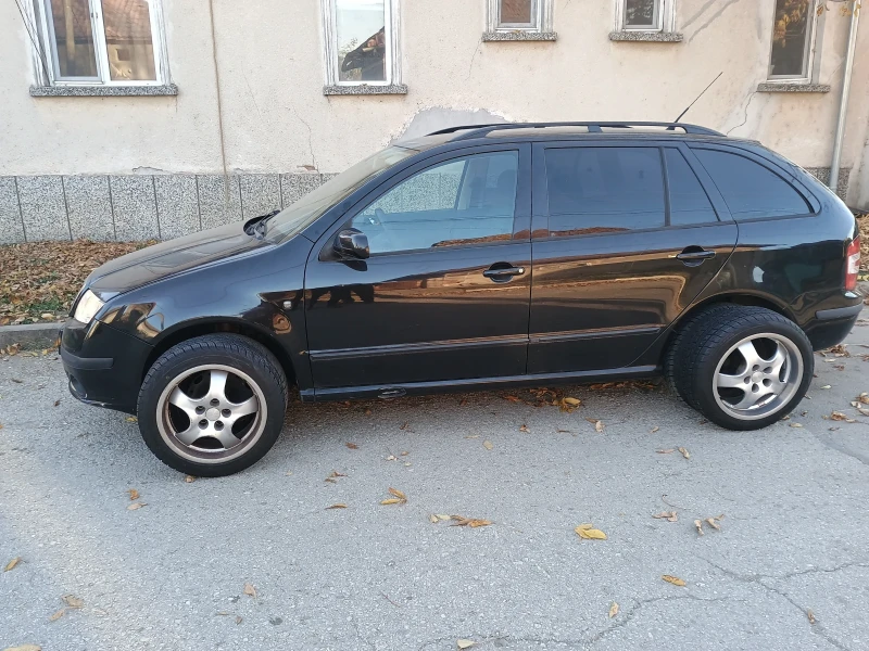 Skoda Fabia 1.4 TID 80 коня , снимка 8 - Автомобили и джипове - 47790423