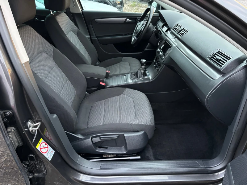 VW Passat 2.0 tdi, снимка 15 - Автомобили и джипове - 48000062