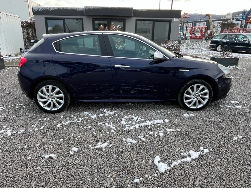 Alfa Romeo Giulietta 1.4Ti-170k.c., снимка 5 - Автомобили и джипове - 48050778