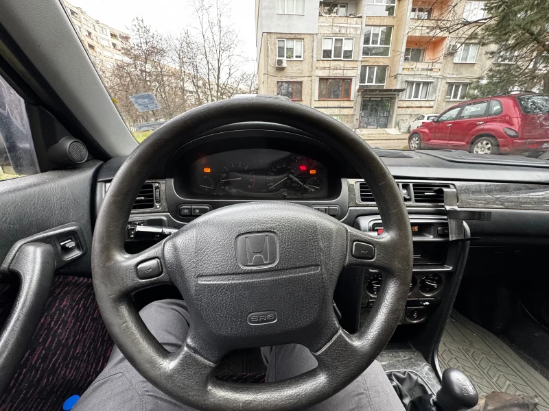 Honda Civic Fastback 1.6 V-Tec, снимка 9 - Автомобили и джипове - 48484732