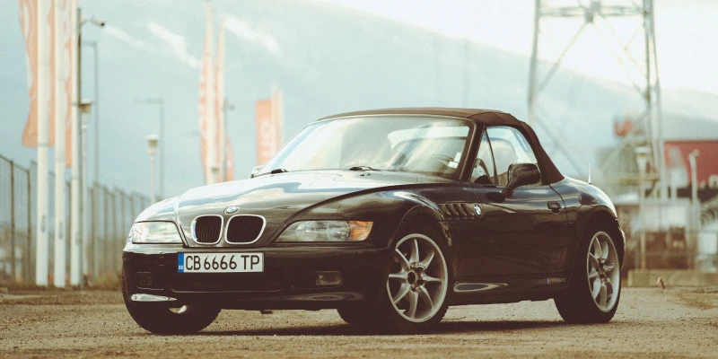 BMW Z3 1.9I , снимка 1 - Автомобили и джипове - 49352120