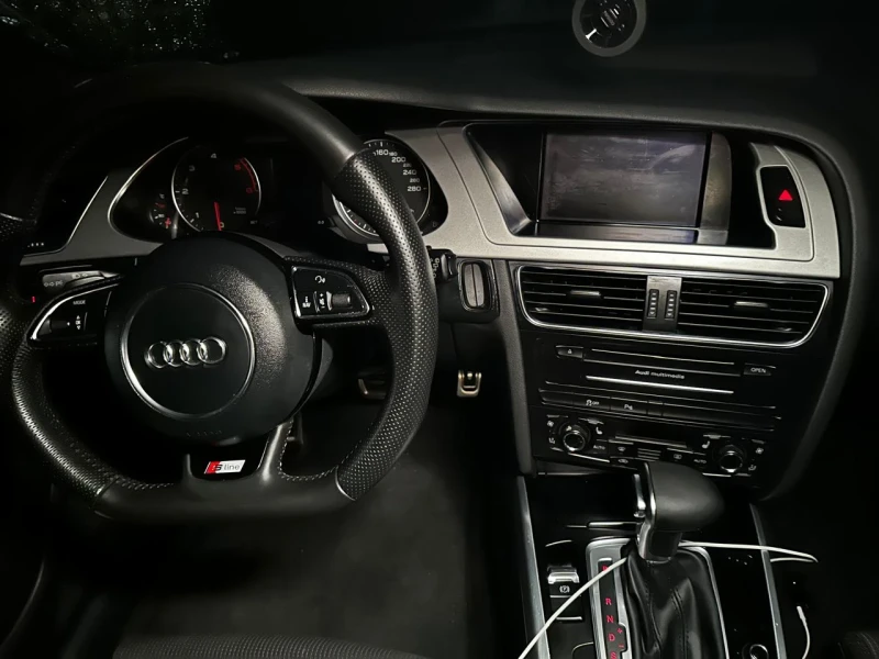 Audi A4, снимка 4 - Автомобили и джипове - 52794943