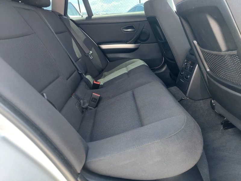 BMW 325 2.5i НА ЗАДНО FACE AVTOMAT ЛИЗИНГ!, снимка 7 - Автомобили и джипове - 50459675