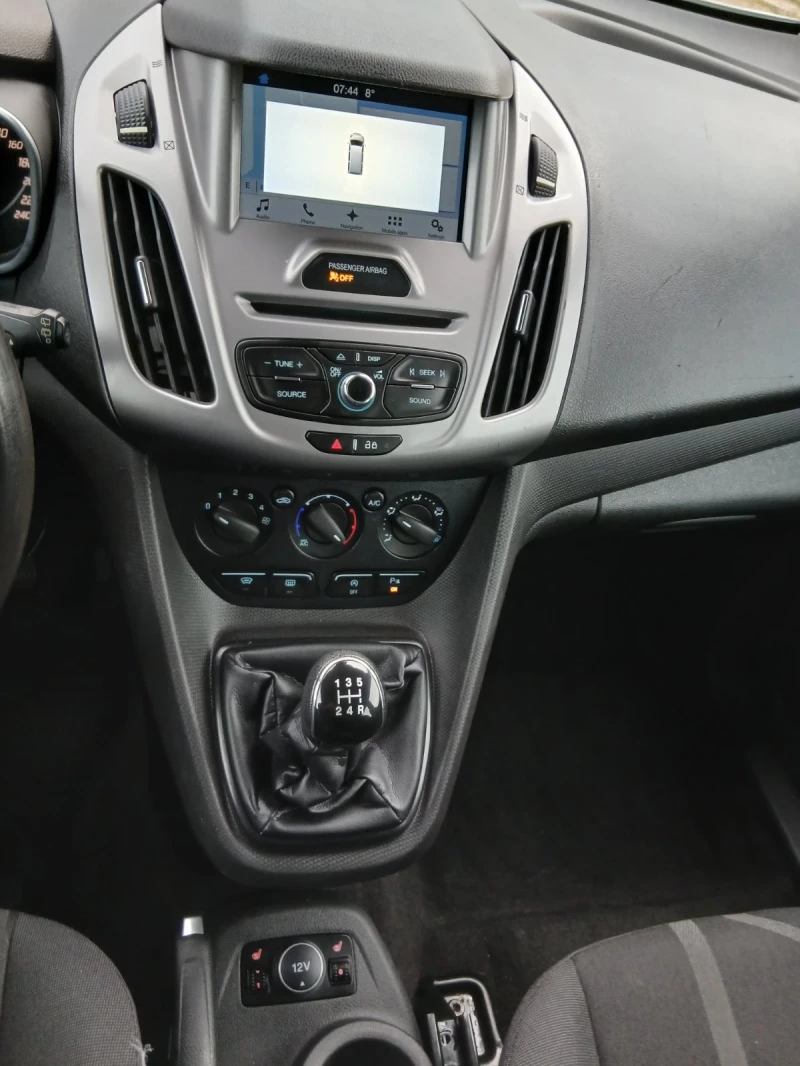 Ford Connect 1.5TDCI, снимка 16 - Автомобили и джипове - 52428600