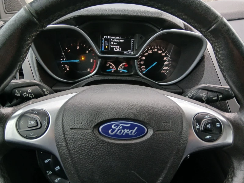 Ford Connect 1.5TDCI, снимка 9 - Автомобили и джипове - 52428600
