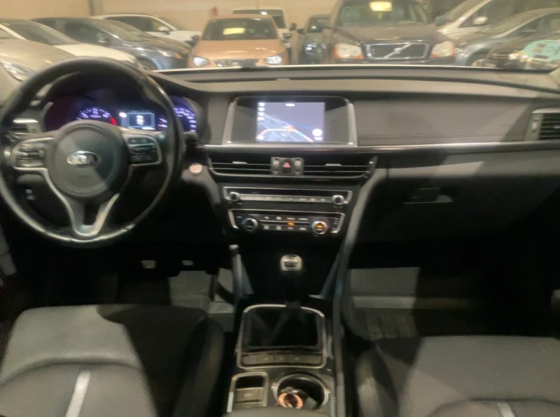 Kia Optima 1.7 crdi  Full, снимка 8 - Автомобили и джипове - 52777074