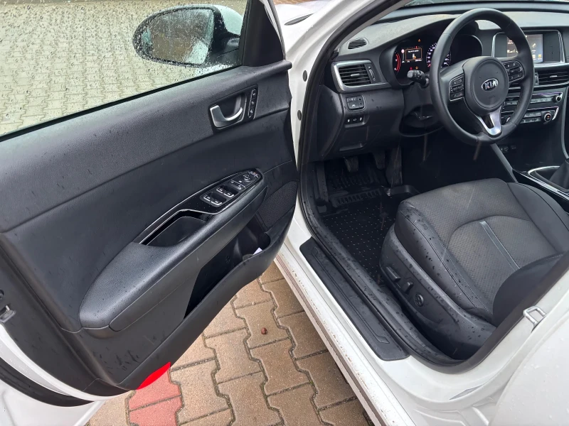 Kia Optima 1.7 crdi  Всички Екстри !, снимка 7 - Автомобили и джипове - 52862984