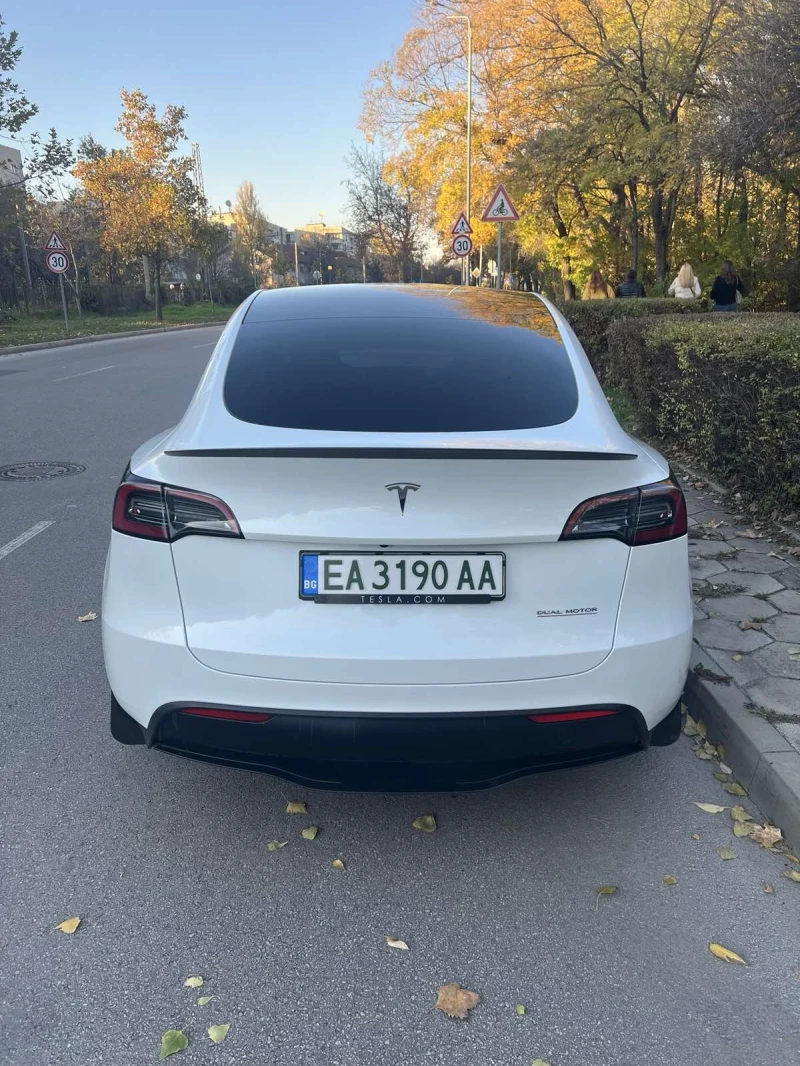 Tesla Model Y Performance , снимка 2 - Автомобили и джипове - 52424988