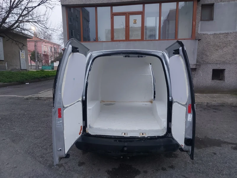 VW Caddy Maxi, снимка 5 - Автомобили и джипове - 52868636