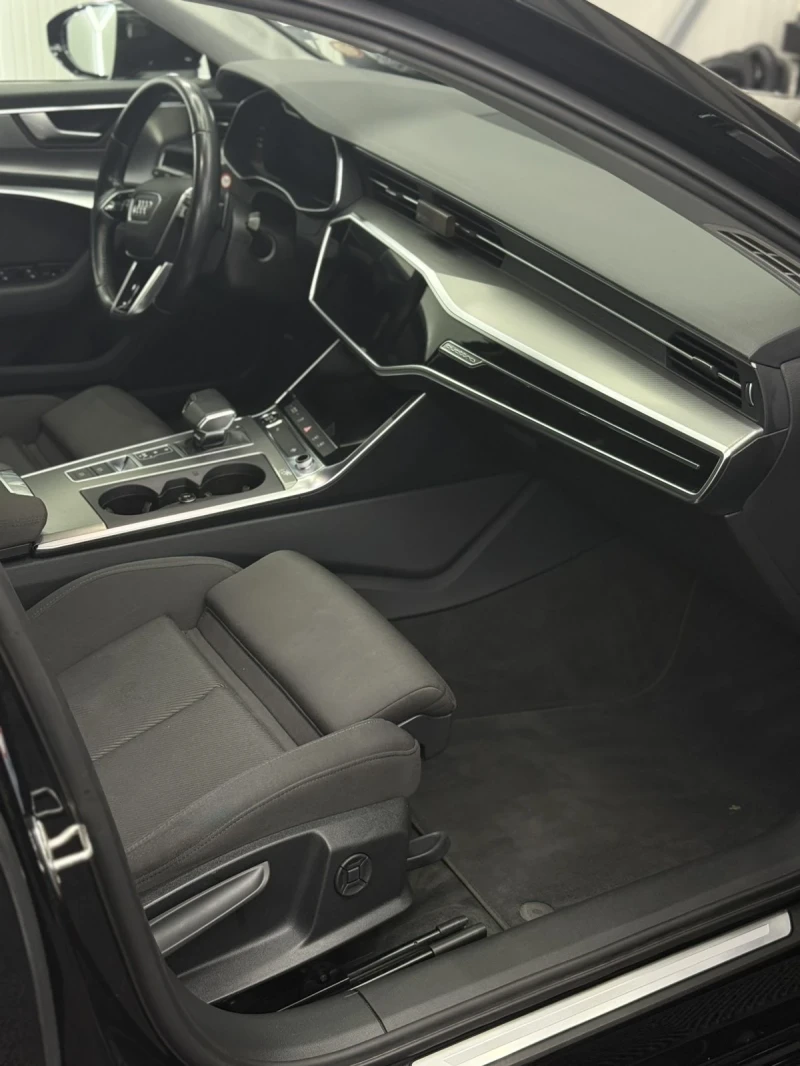 Audi A6 C8, снимка 11 - Автомобили и джипове - 52900517