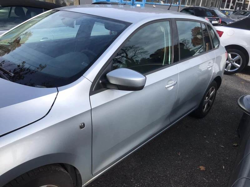 Skoda Rapid 1.2TSI NOV VNOS GERMANY - 7000 лв. / 3579.04 € - 40090979 1