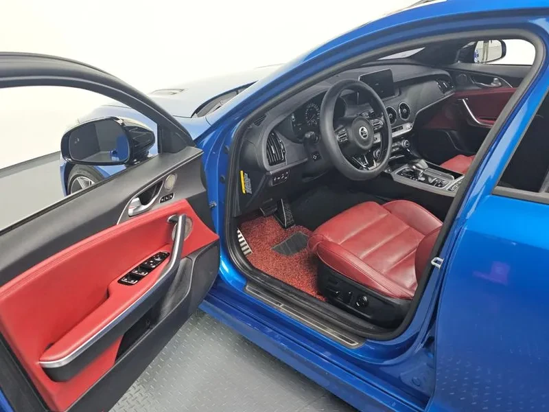 Kia Stinger 3.3 Turbo Awd Gt, снимка 9 - Автомобили и джипове - 55278813
