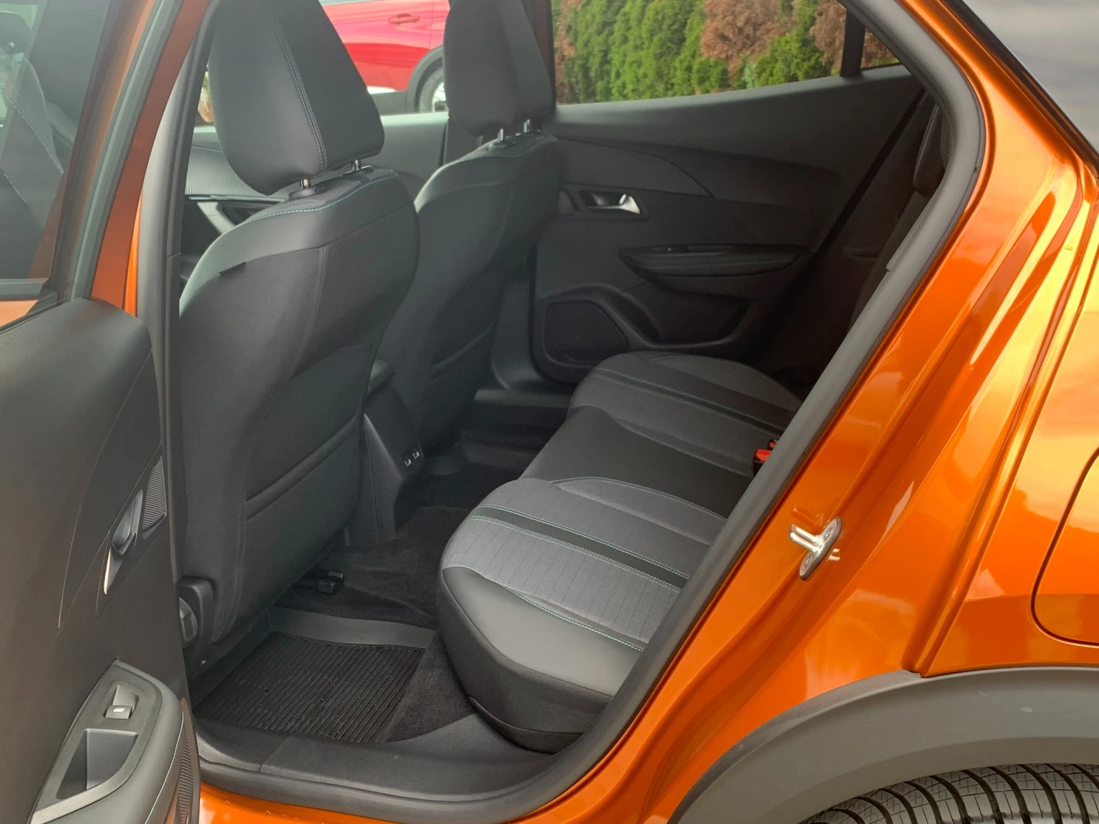 Peugeot 2008 2008-E | Mobile.bg � ����������� 12