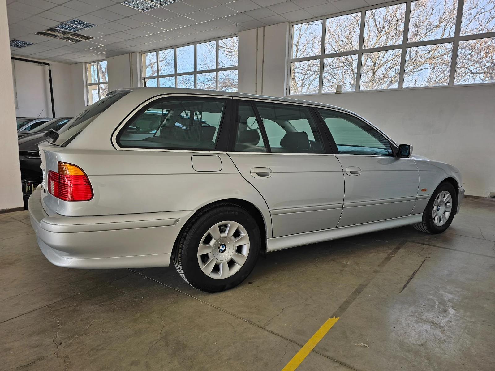 BMW 525 d  Touring 1   | Mobile.bg   12