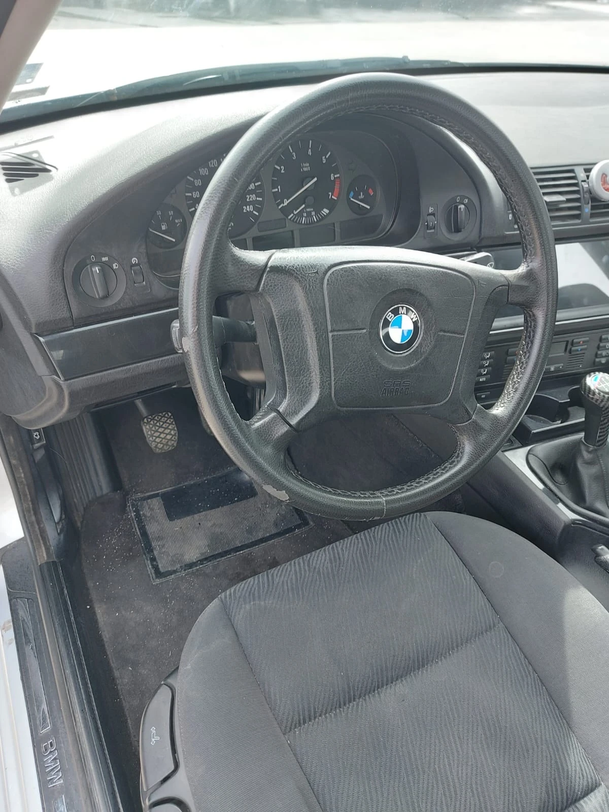 BMW 520  - изображение 3