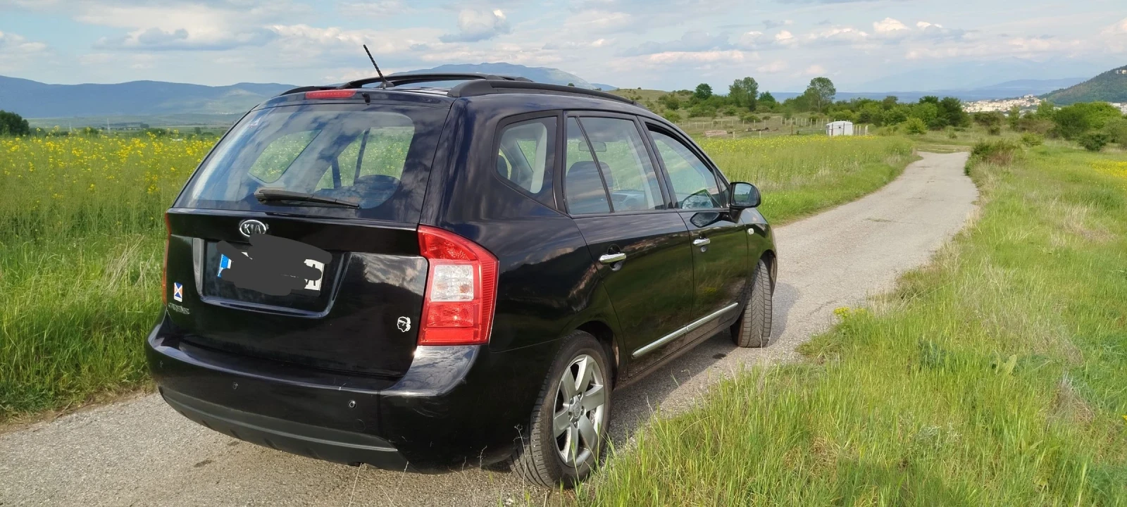 Kia Carens  - изображение 2