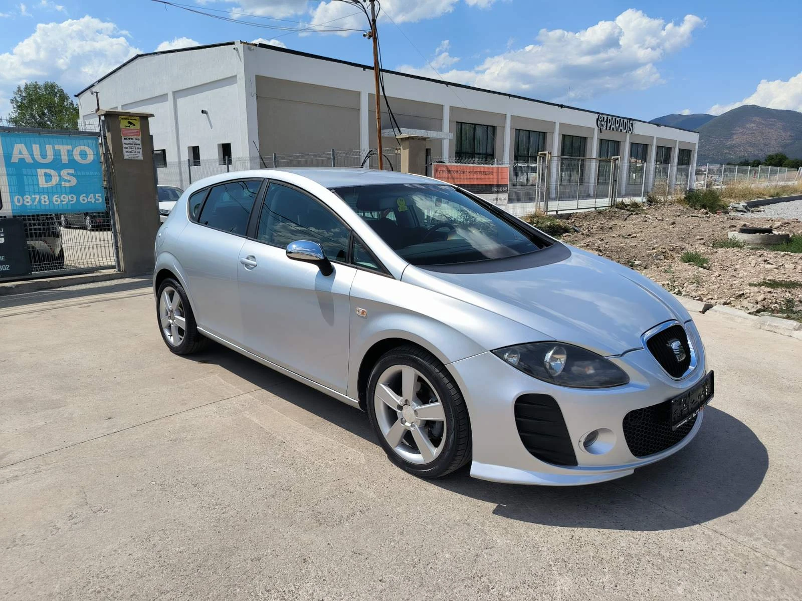 Seat Leon 2.0d-Navi-Kamera-Euro-4 - изображение 3
