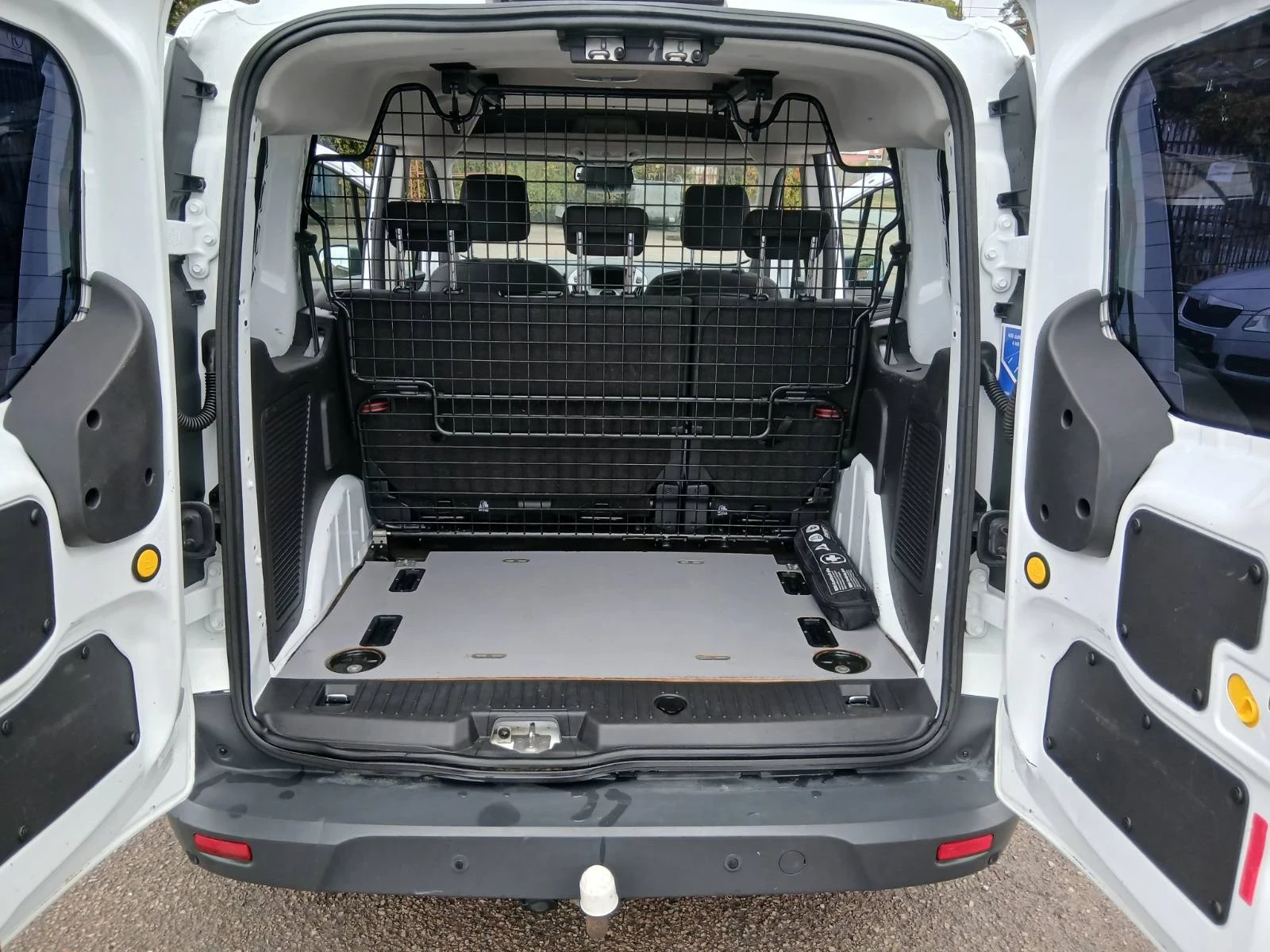 Ford Connect 1.5TDCI | Mobile.bg — изображение 10