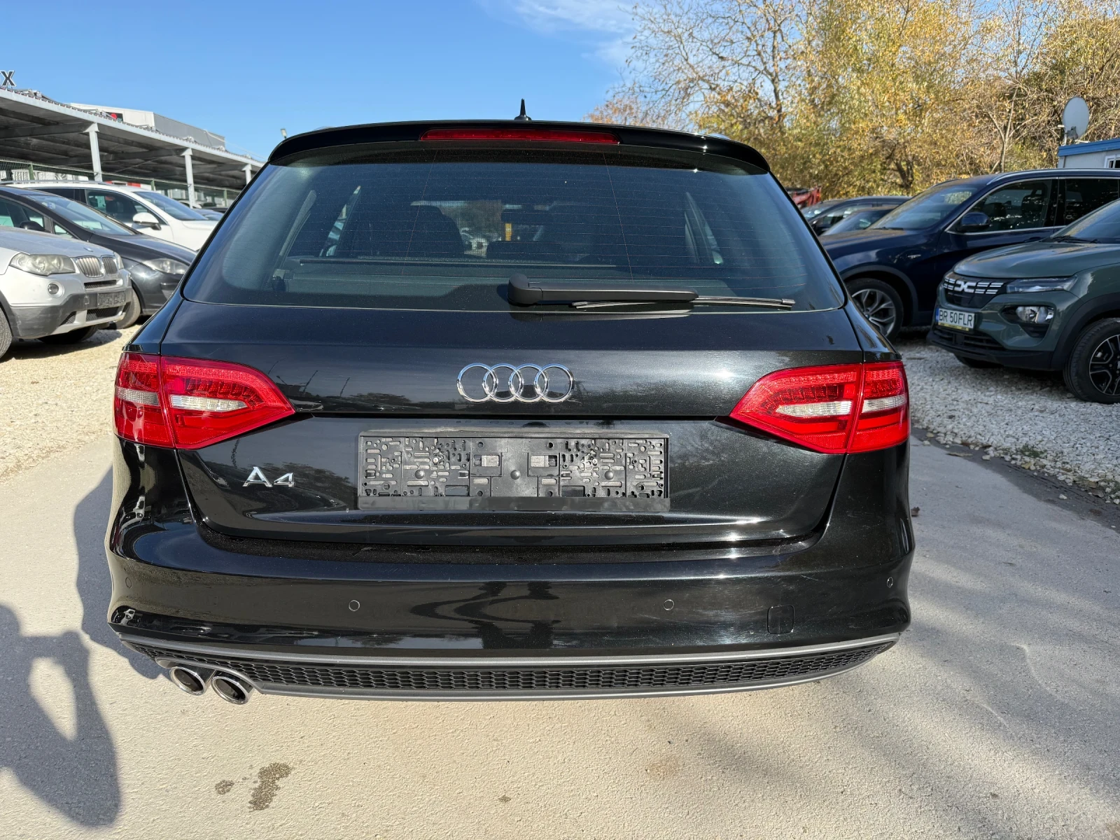 Audi A4 2.0TDI - 177к.с. - 3Х S-LINE - изображение 8