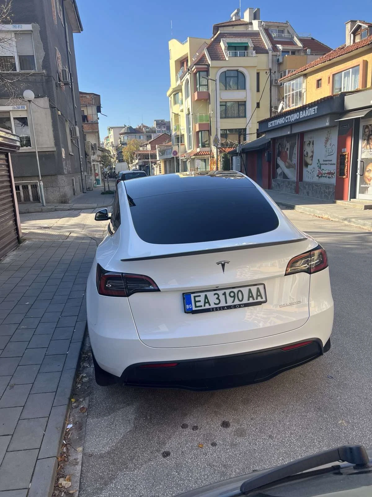 Tesla Model Y Performance  - изображение 6