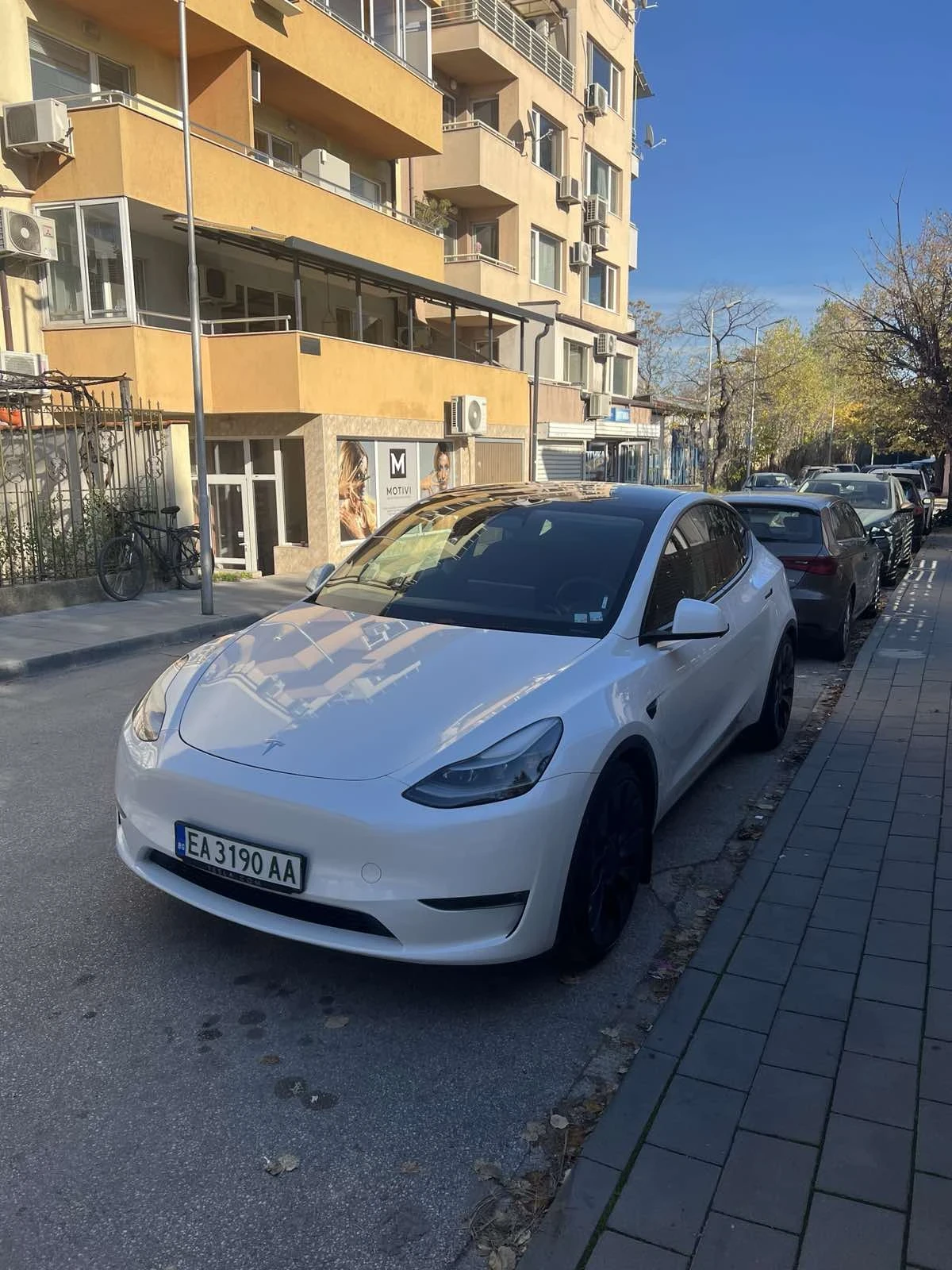 Tesla Model Y Performance  | Mobile.bg � ����������� 17