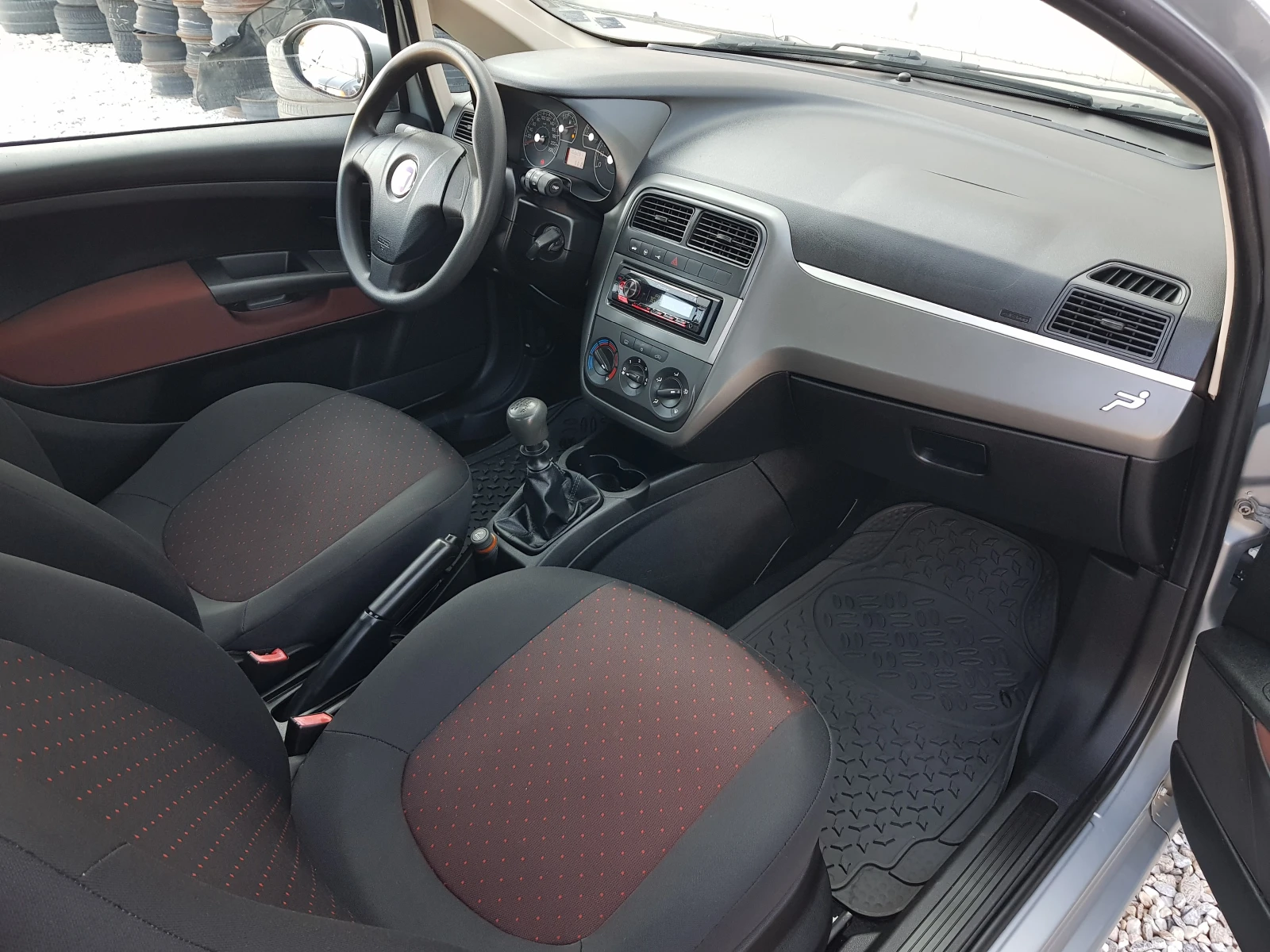 Fiat Punto 1.4 i LPG - 78 �.�. EURO 4  | Mobile.bg � ����������� 10