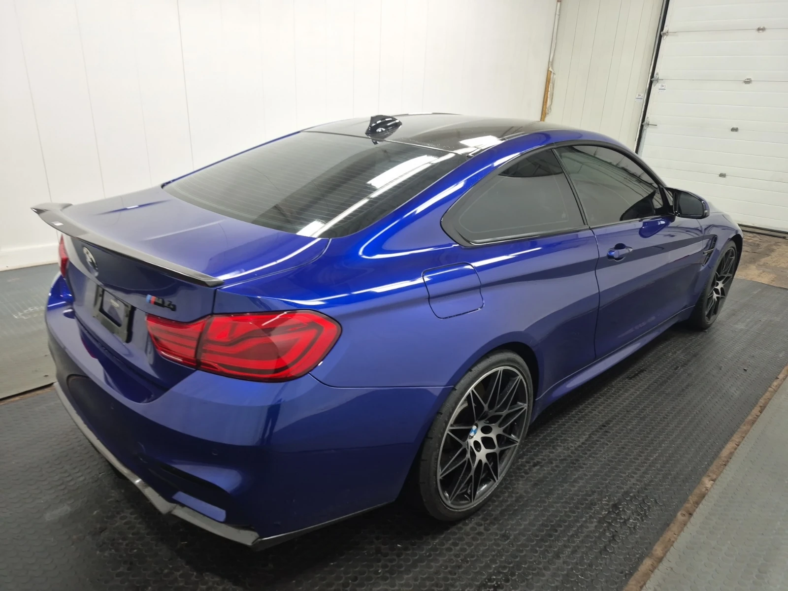 BMW M4 CARBON/DCT, снимка 6 - Автомобили и джипове - 53810861