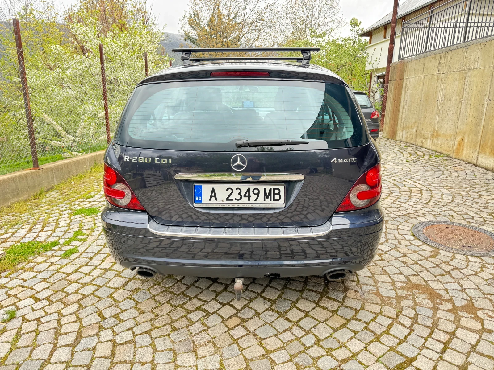 Mercedes-Benz R 280, снимка 4 - Автомобили и джипове - 54377443