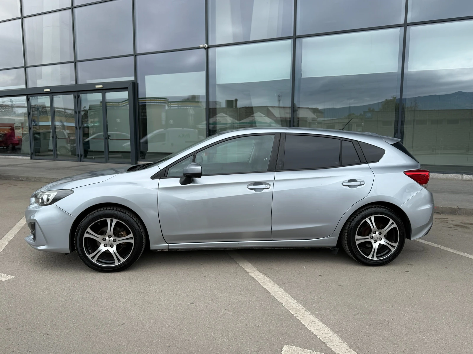Subaru Impreza 6 МЕСЕЦА ГАРАНЦИЯ/2.0i 156к.с. 4х4 Газов Инжекцион, снимка 2 - Автомобили и джипове - 54574686