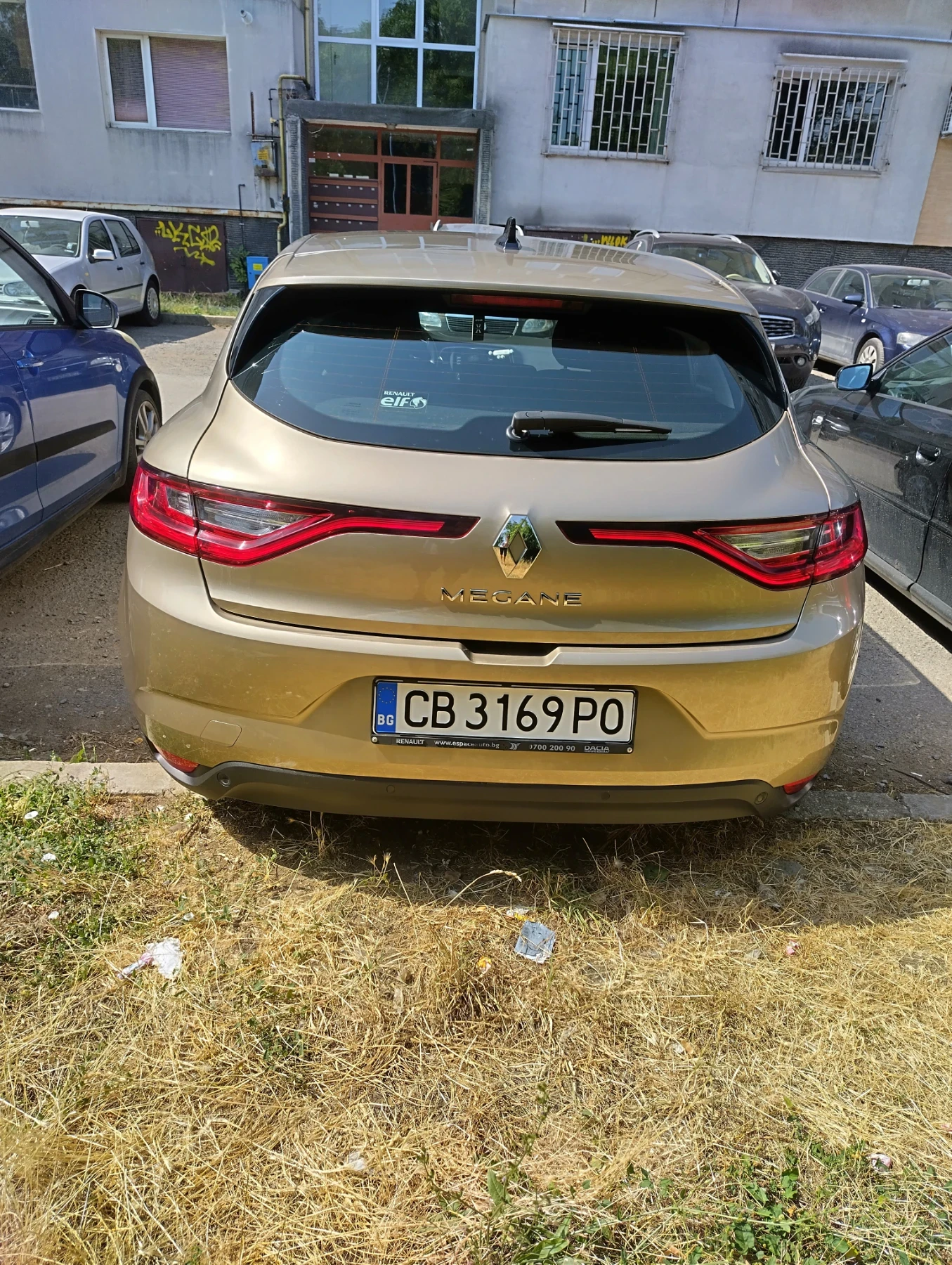 Renault Megane 1.6 SCe, снимка 5 - Автомобили и джипове - 54656864