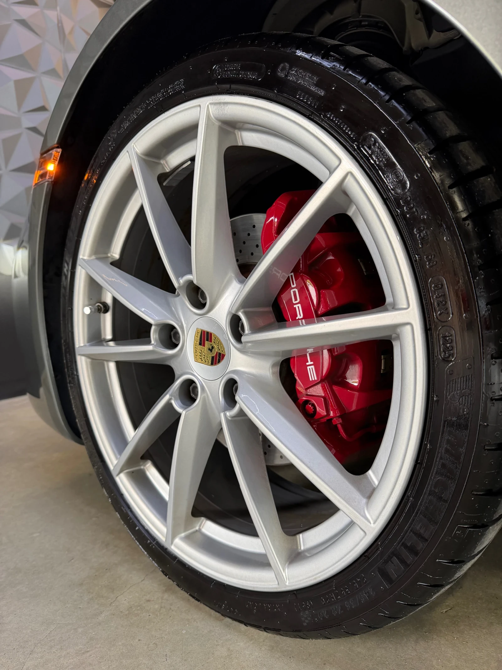 Porsche Carrera 911 * КАБРИО * BOSE * , снимка 14 - Автомобили и джипове - 54730589