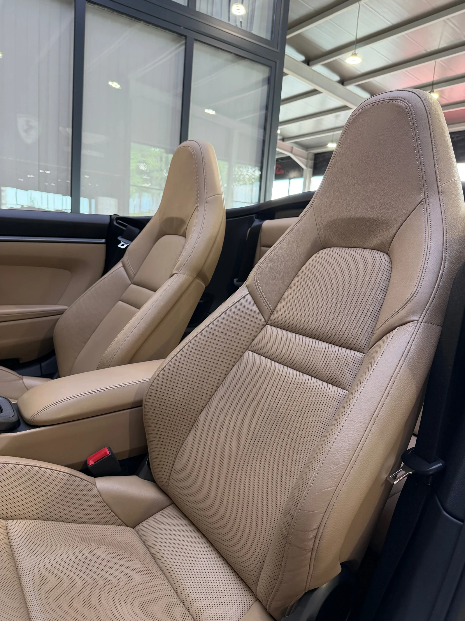 Porsche Carrera 911 * КАБРИО * BOSE * , снимка 13 - Автомобили и джипове - 54730589