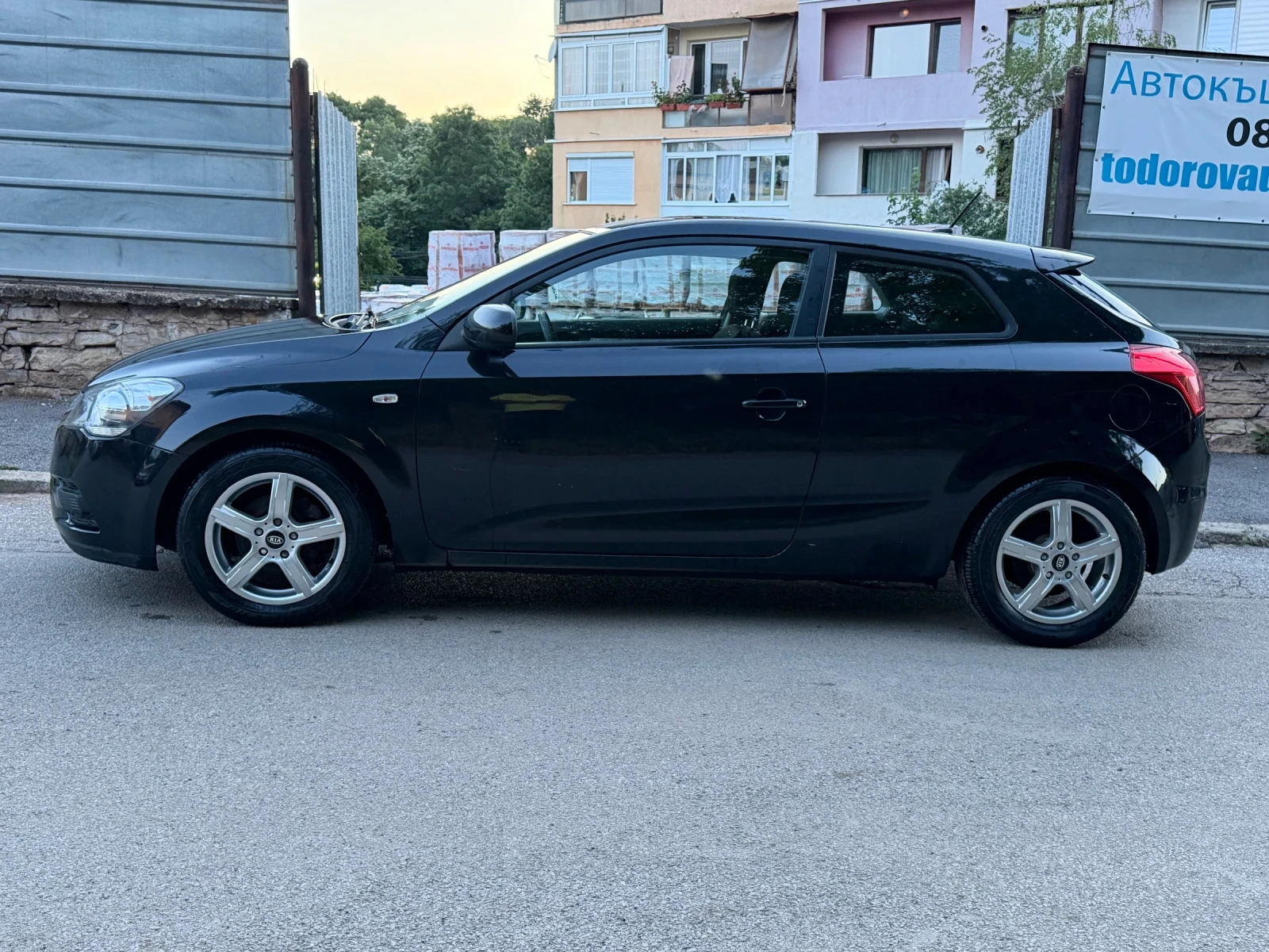 Kia Pro ceed 1.6 CRDI EkoDynamics 115hp, снимка 2 - Автомобили и джипове - 54861984