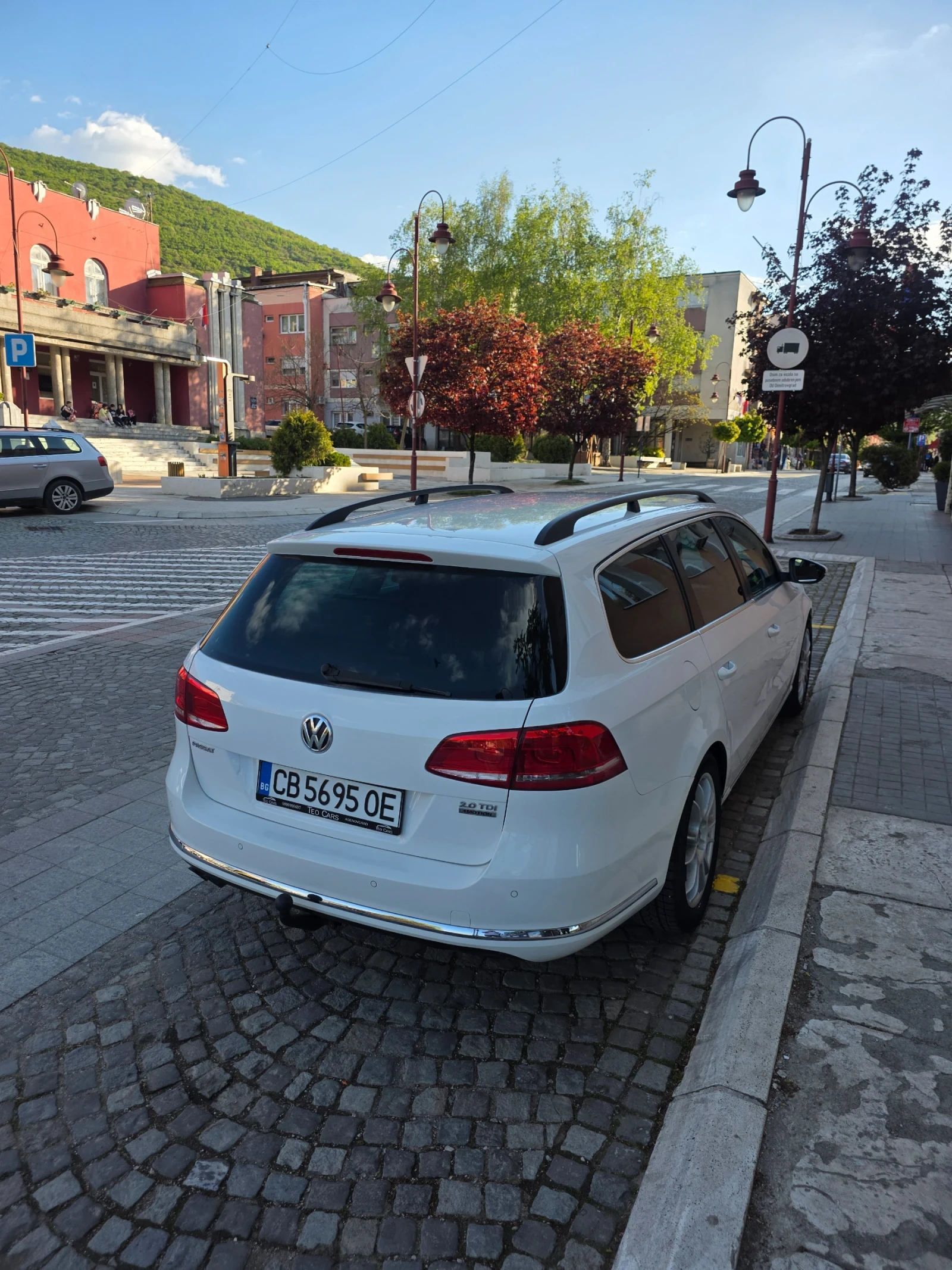VW Passat 2.0 tdi 4x4 , снимка 4 - Автомобили и джипове - 54863899
