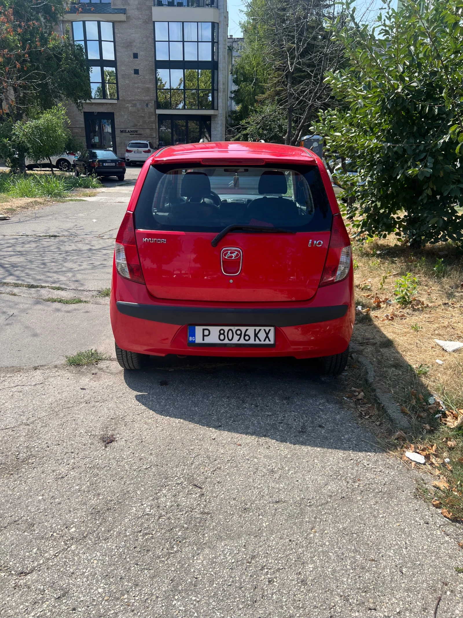 Hyundai I10, снимка 8 - Автомобили и джипове - 55602654
