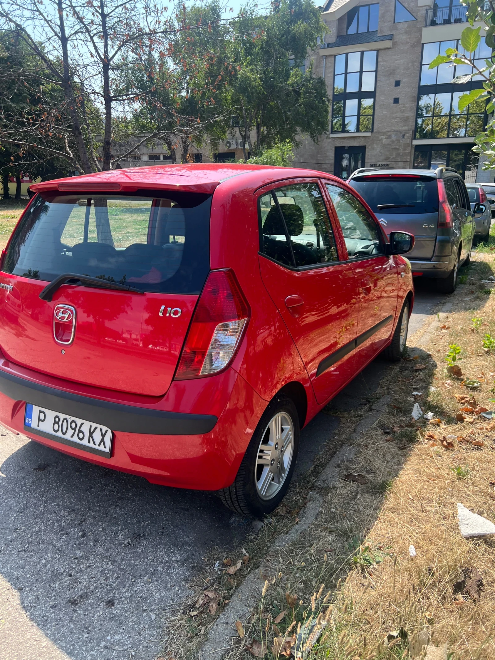 Hyundai I10, снимка 7 - Автомобили и джипове - 55602654
