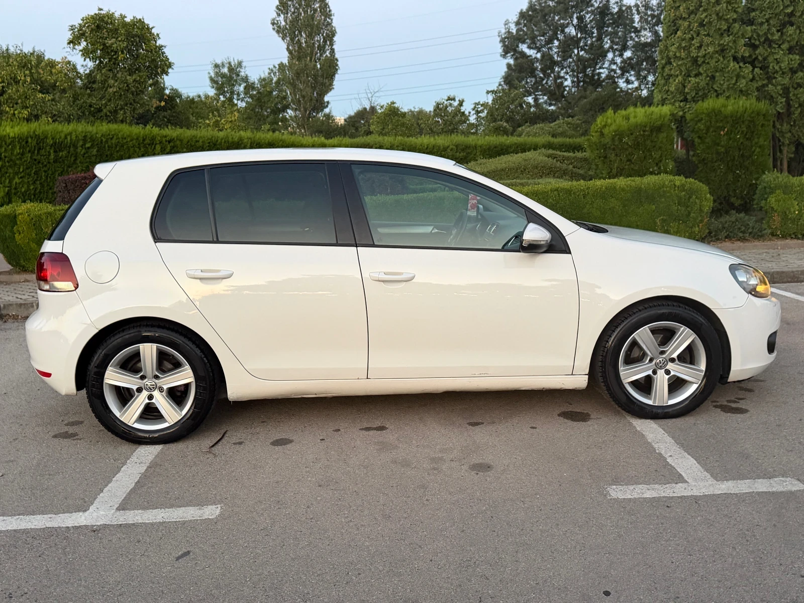 VW Golf 6 Facelift , снимка 3 - Автомобили и джипове - 55631797