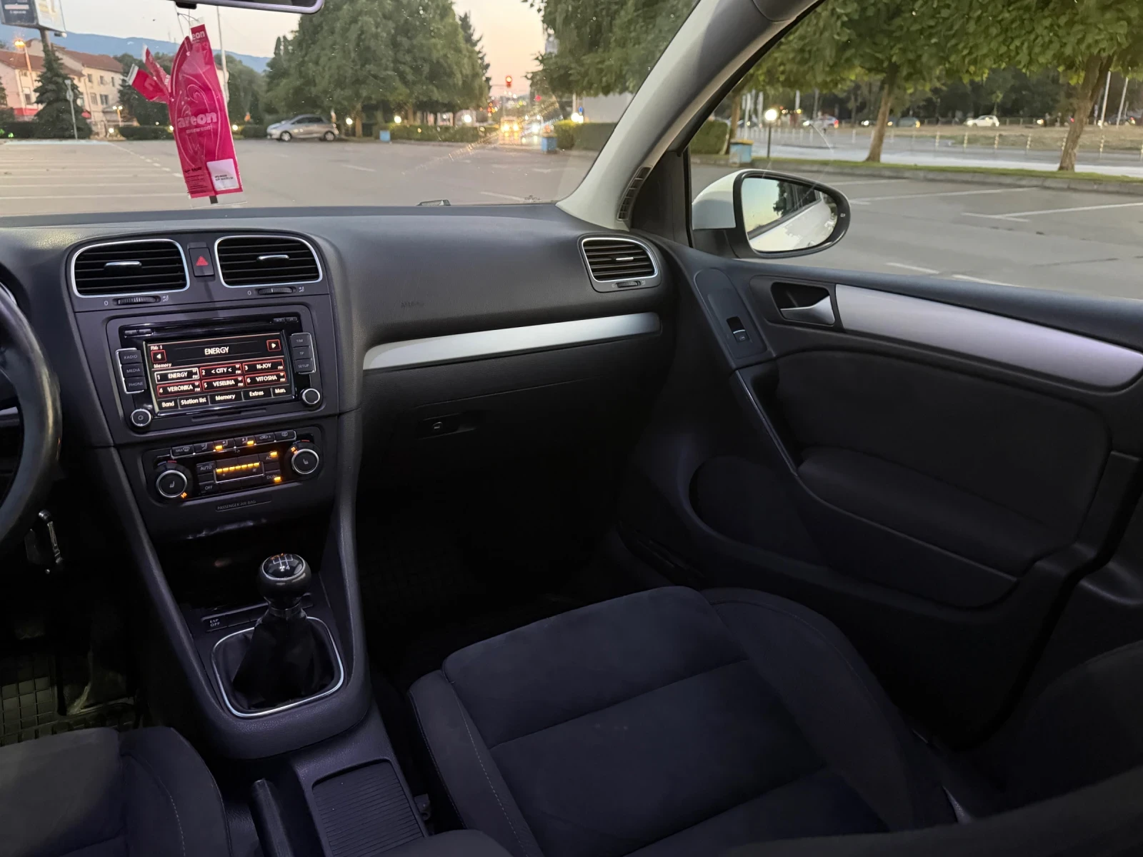 VW Golf 6 Facelift , снимка 12 - Автомобили и джипове - 55631797