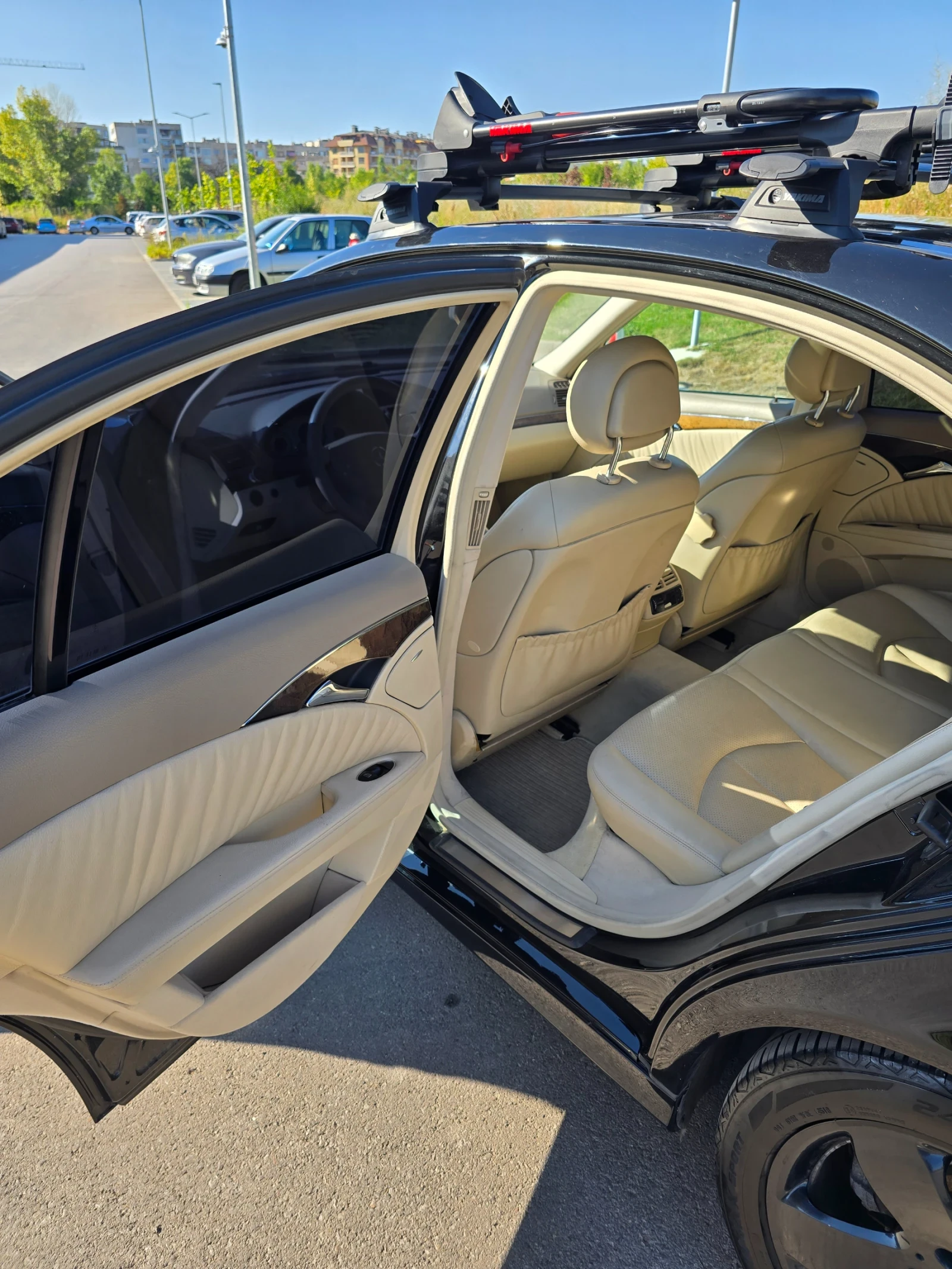 Mercedes-Benz E 320, снимка 8 - Автомобили и джипове - 55676132