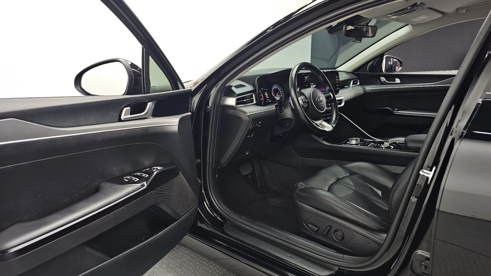 Kia K5 2.0 LPI Prestige autogeorge.com, снимка 12 - Автомобили и джипове - 55692940