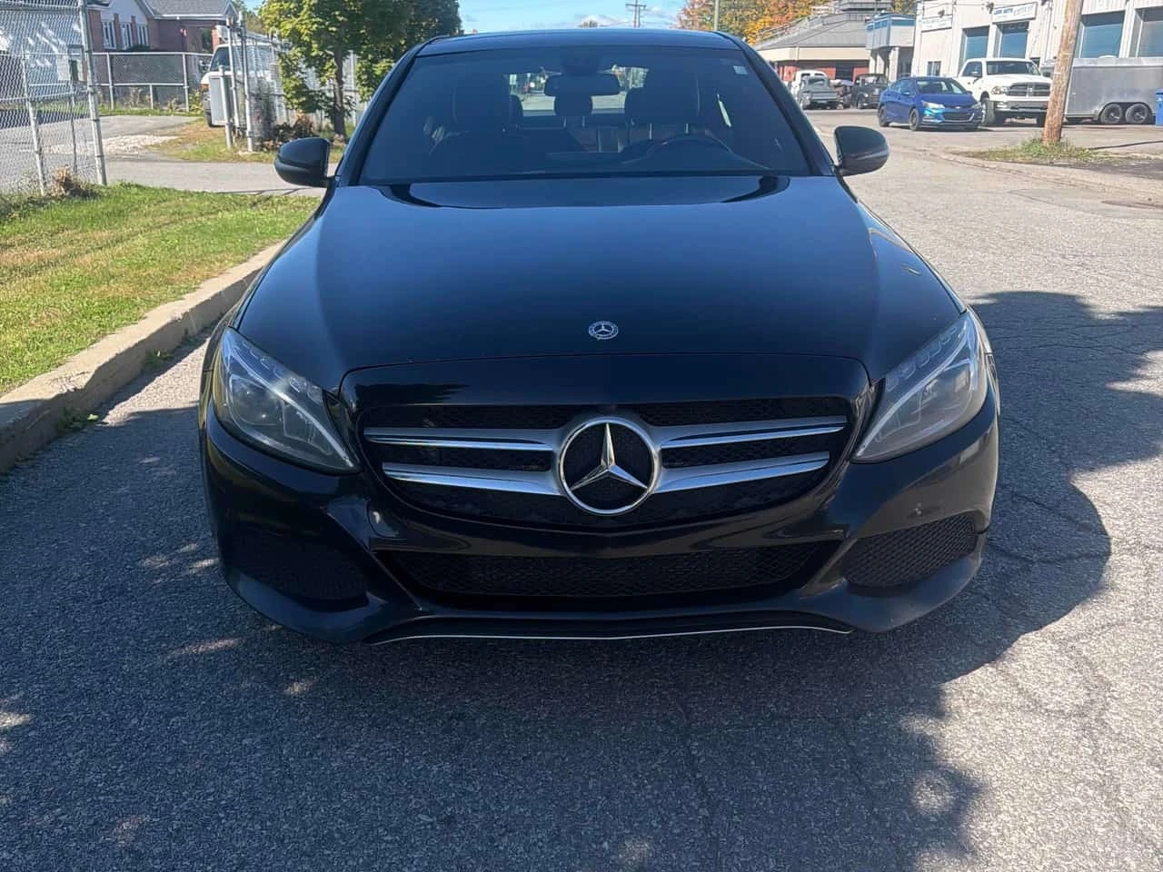 Mercedes-Benz C 300 * CARFAX * , снимка 6 - Автомобили и джипове - 56363352